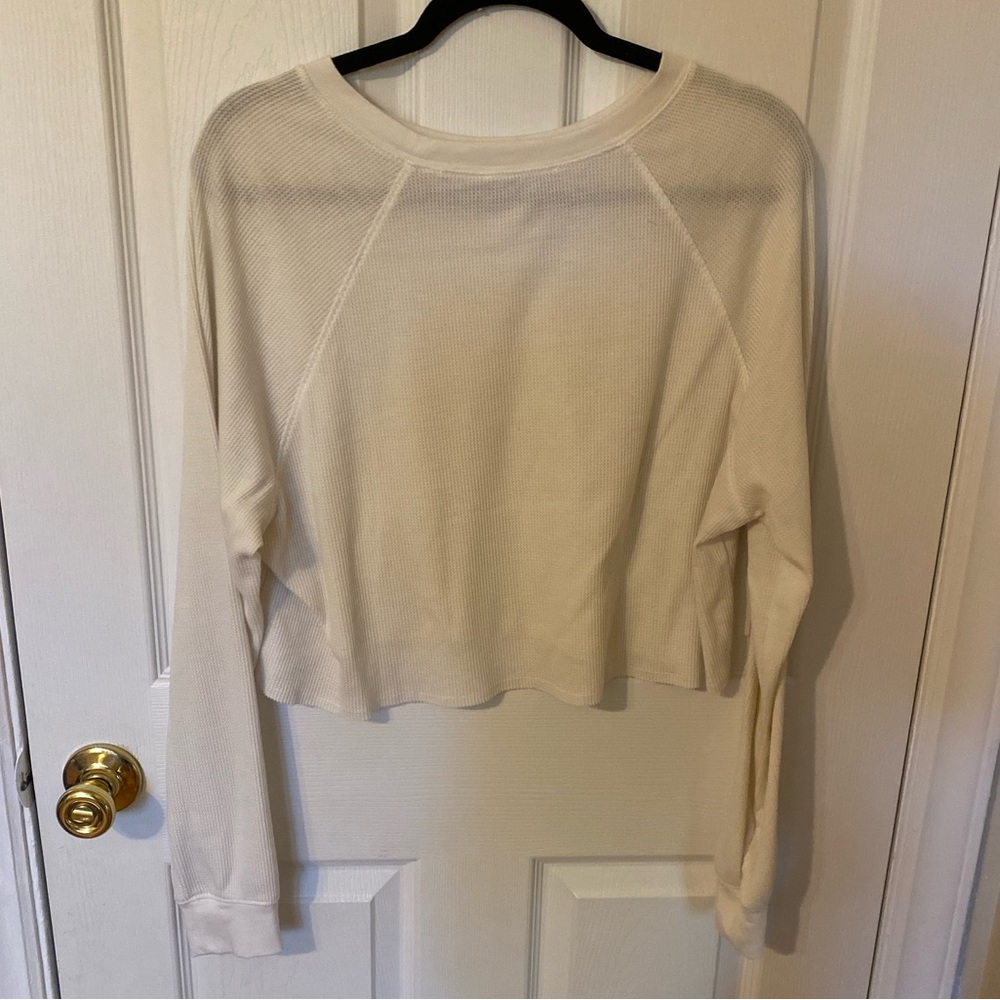 Double Zero Long Sleeve Cropped Waffle Shirt- Women’s Large